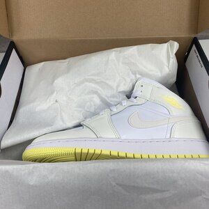 Nike Air Jordan 1 Mid GS Basketball Sneakers